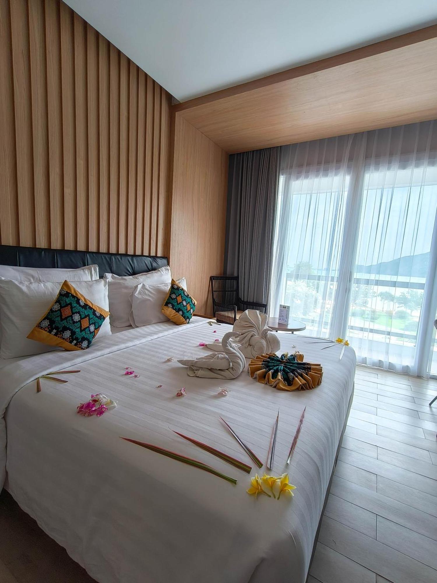 Raja Hotel Kuta Mandalika Resort & Convention Exteriér fotografie