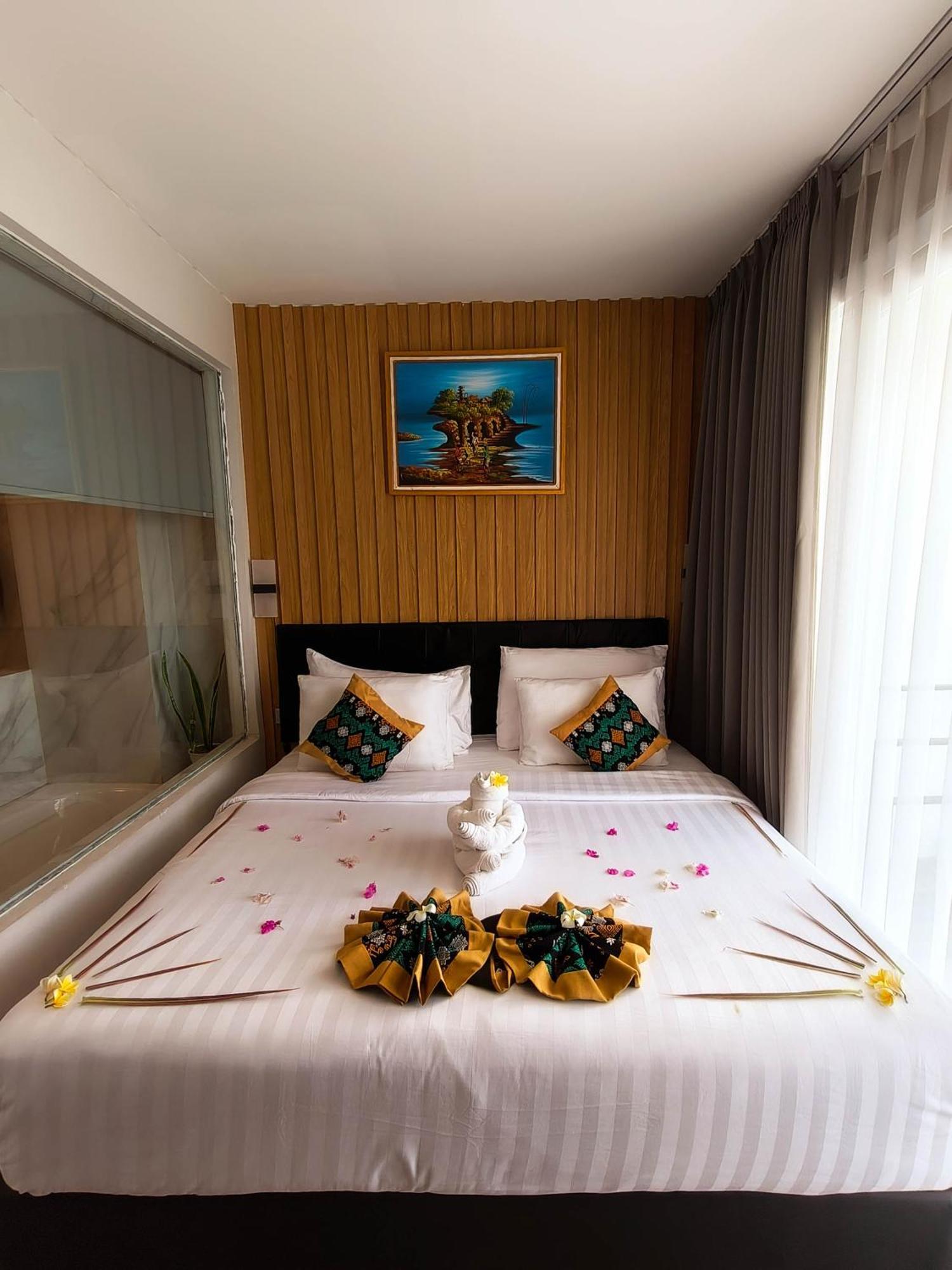 Raja Hotel Kuta Mandalika Resort & Convention Exteriér fotografie
