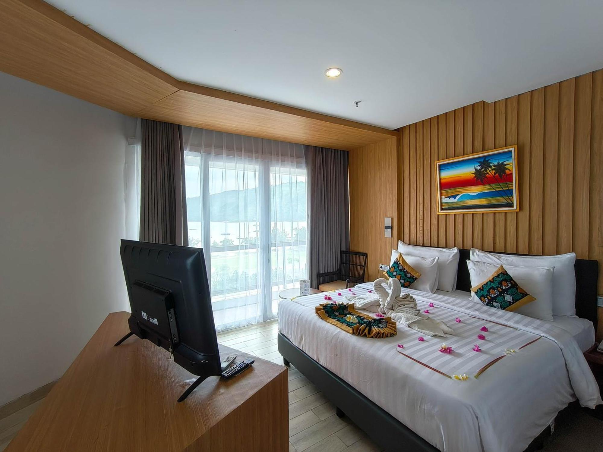 Raja Hotel Kuta Mandalika Resort & Convention Exteriér fotografie