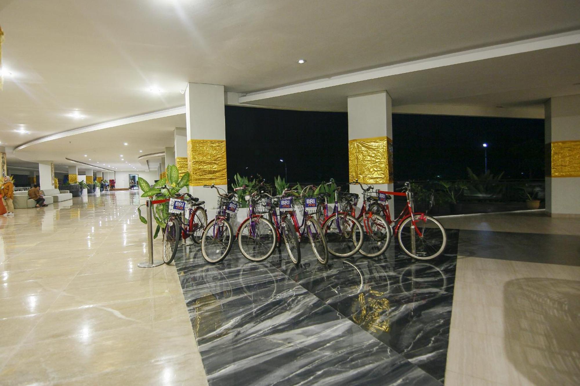 Raja Hotel Kuta Mandalika Resort & Convention Exteriér fotografie
