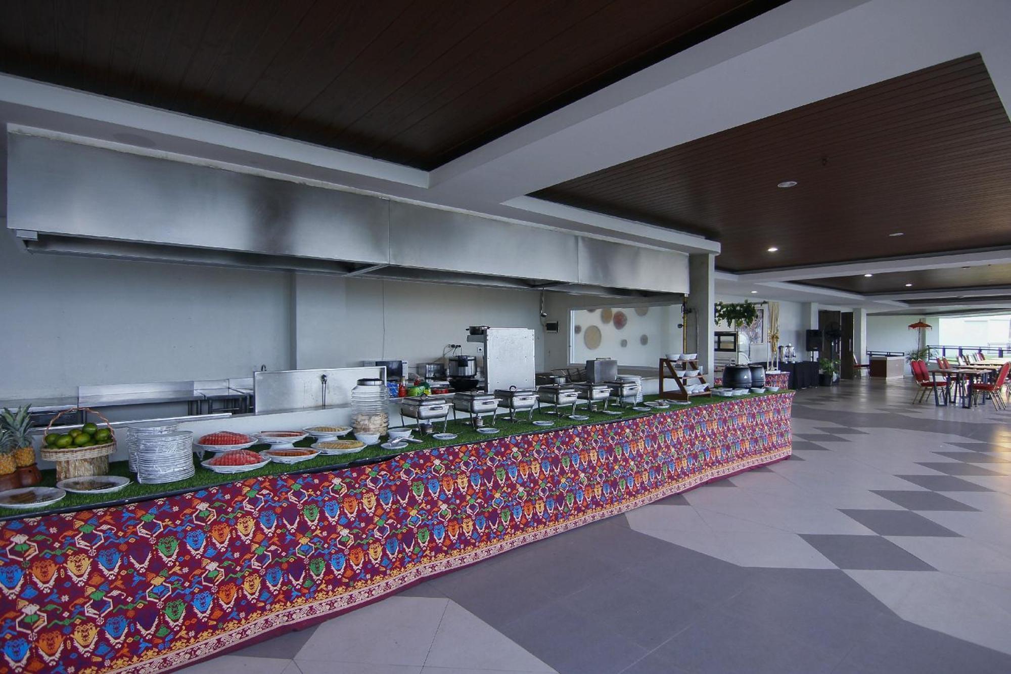 Raja Hotel Kuta Mandalika Resort & Convention Exteriér fotografie